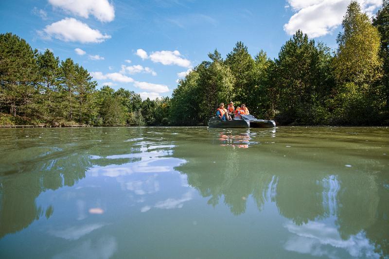 Center Parcs Les Bois Francs Verneuil d'Avre et d'Iton Exterior foto